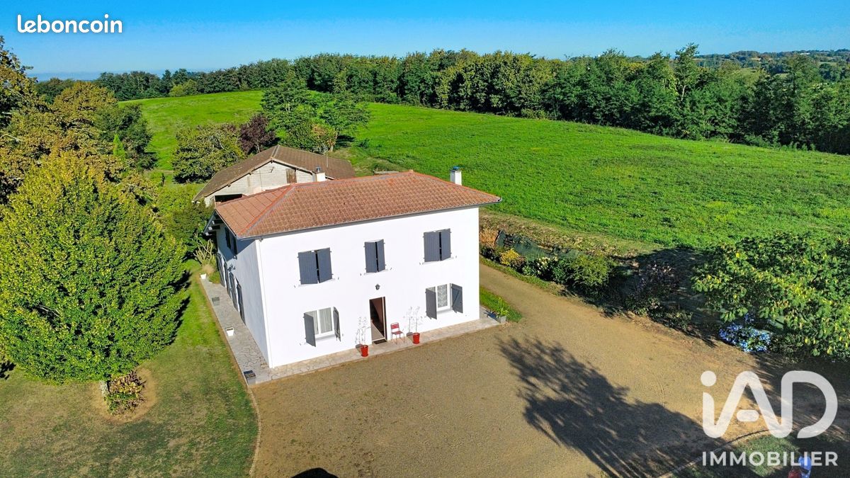Maison 6 pièces 178 m² · à Saint-Aubin · 178 m² · 325 000 €