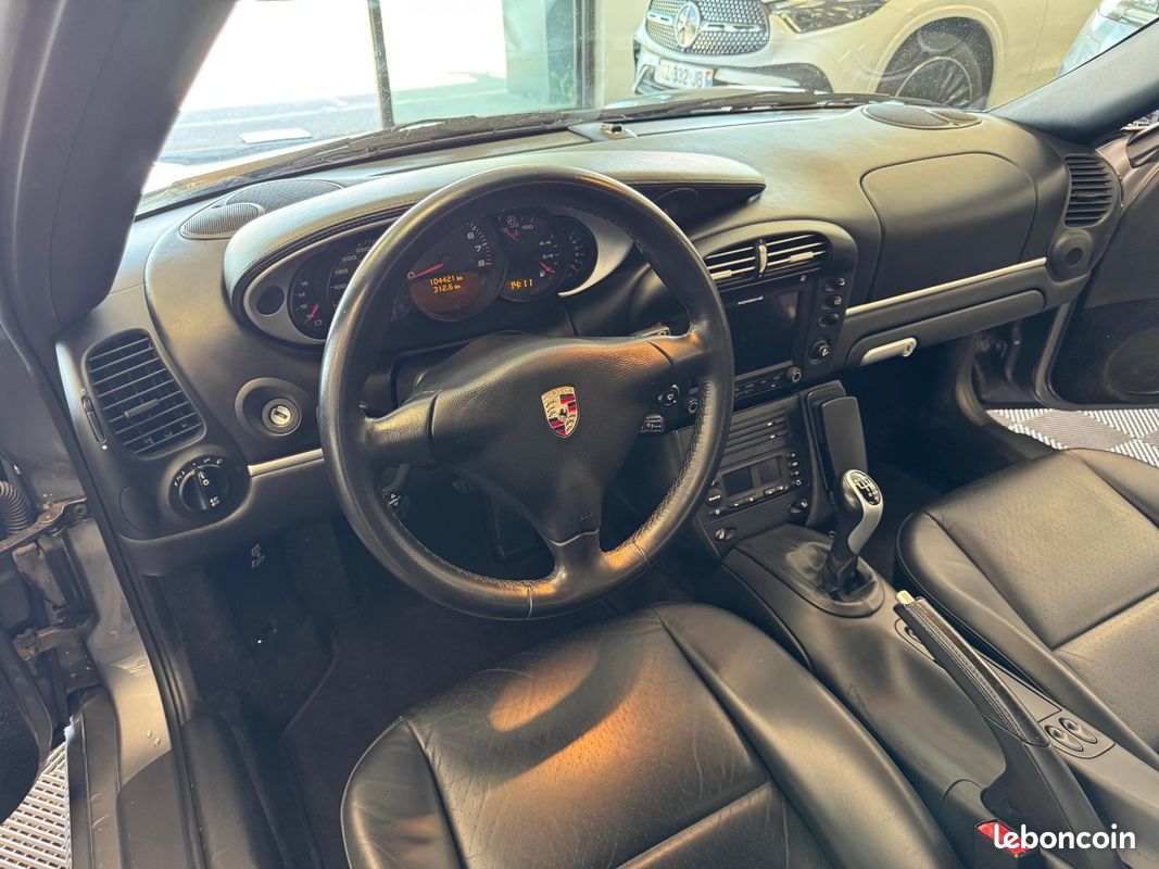 Porsche 911 996 Carrera 4 S Coupe Bv6 Full entretien Porsche 320 4S (image 32)