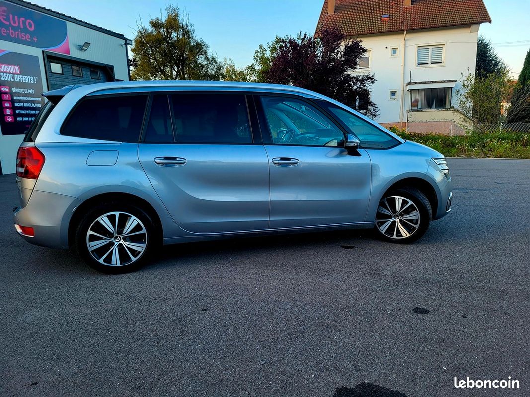 Citroën Grand C4 SpaceTourer 1.6 Bluehdi 120 chevaux Business 7 places (image 6)