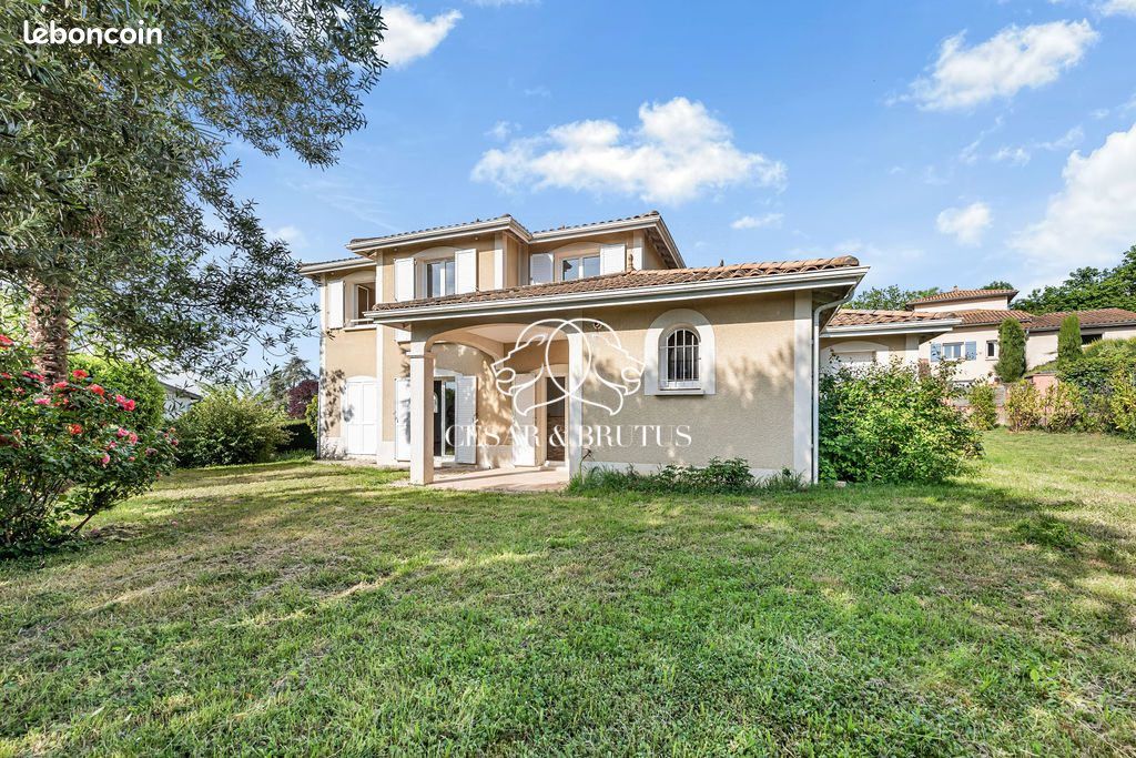 Maison 6 pièces 135 m² · à Écully · 135 m² · 649 000 €