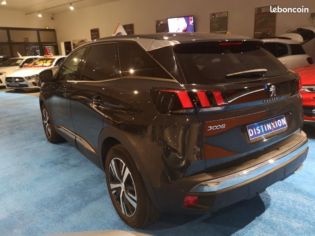 Peugeot 3008 BLUEHDI 130CH S&S EAT8 ALLURE (image 5)