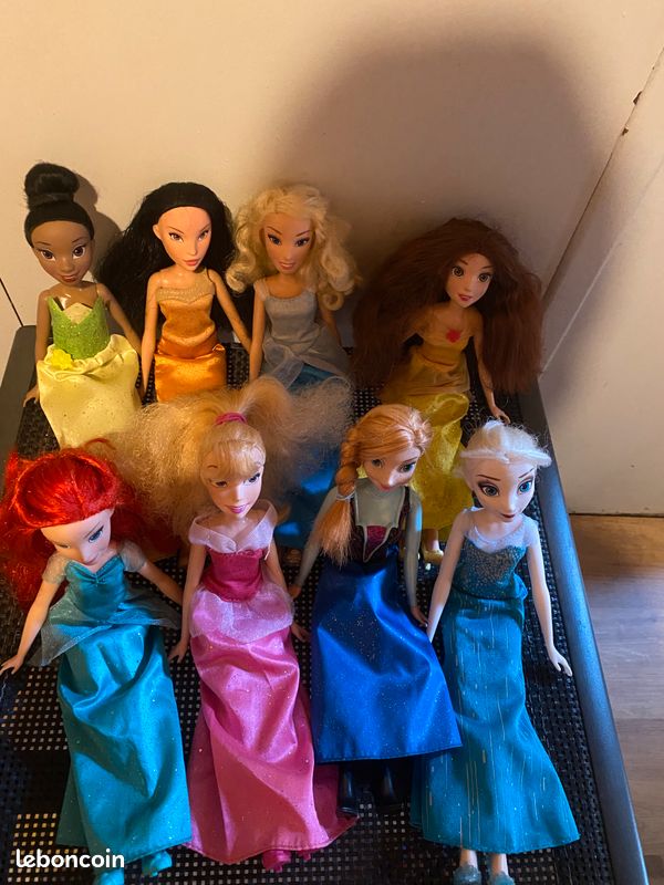 Vente de poupée, Barbie (image 2)