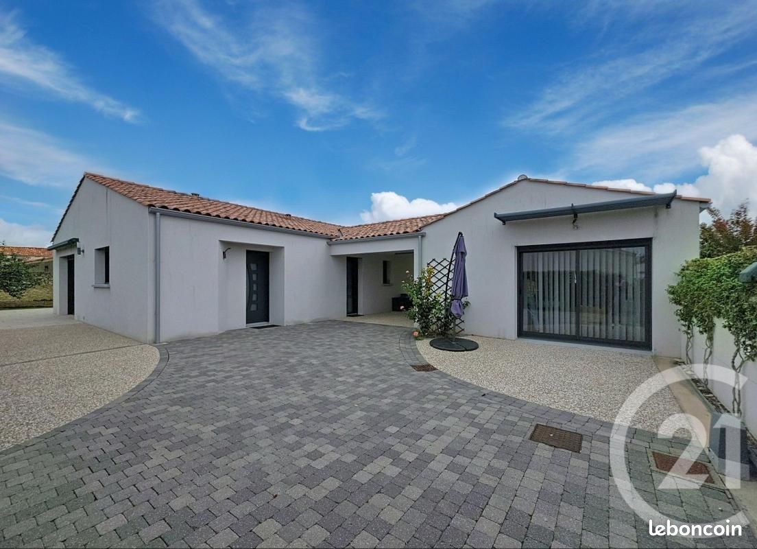 Maison 5 pièces 149 m² · à Saint-Michel-en-l'Herm · 149 m² · 357 500 €
