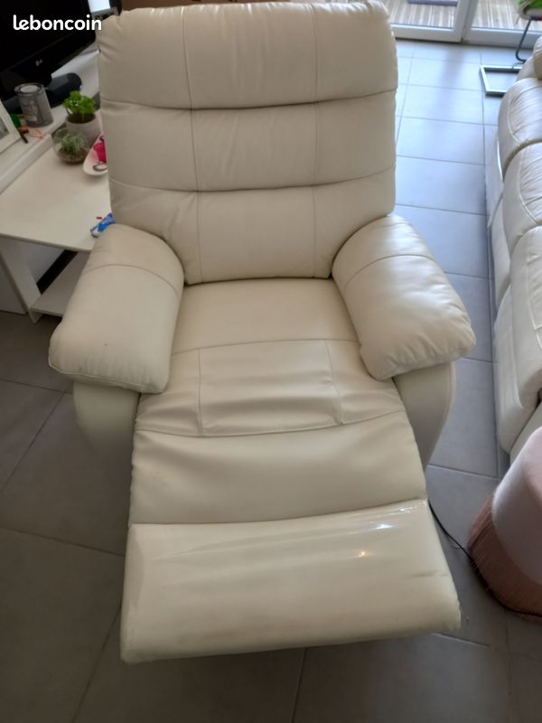 Un fauteuil électrique (image 2)