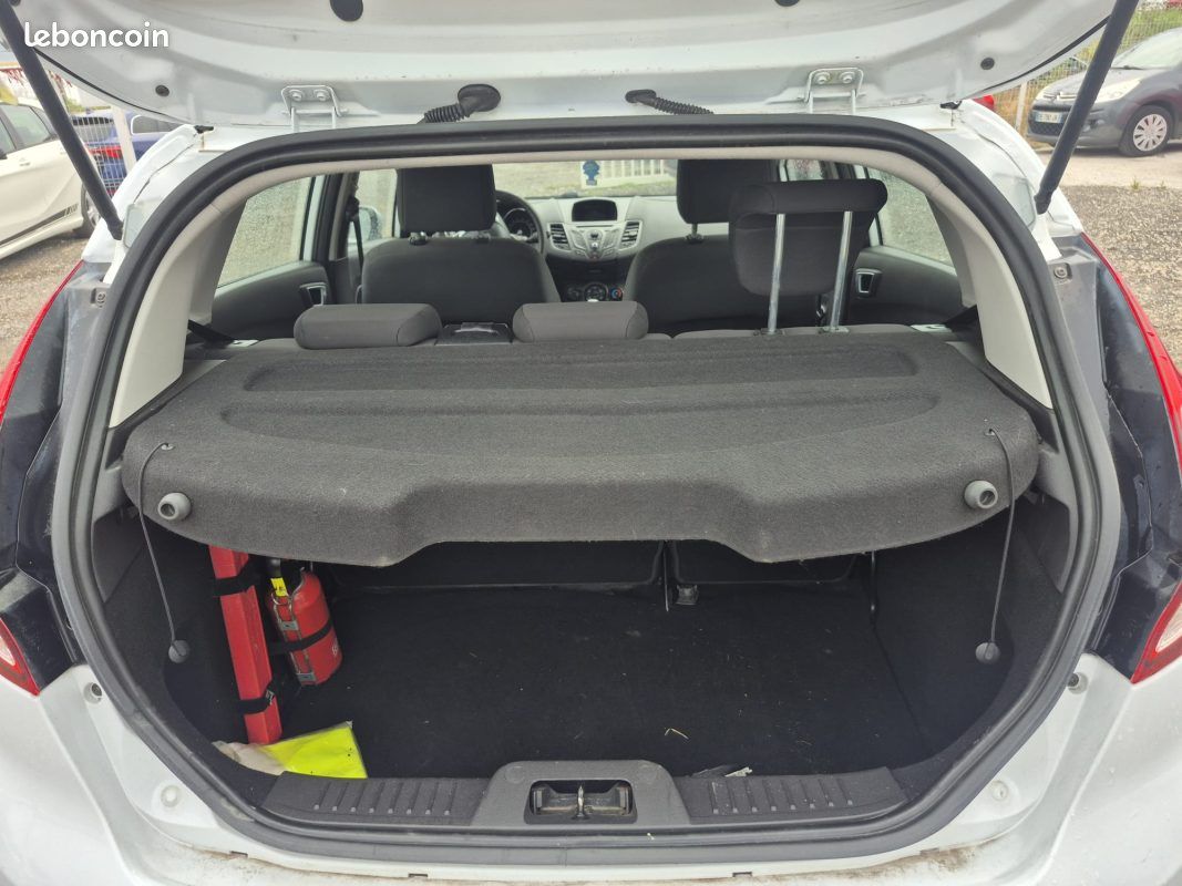 FORD Fiesta - VI Phase 5 portes 1.5 TDCI 75 cv (image 12)
