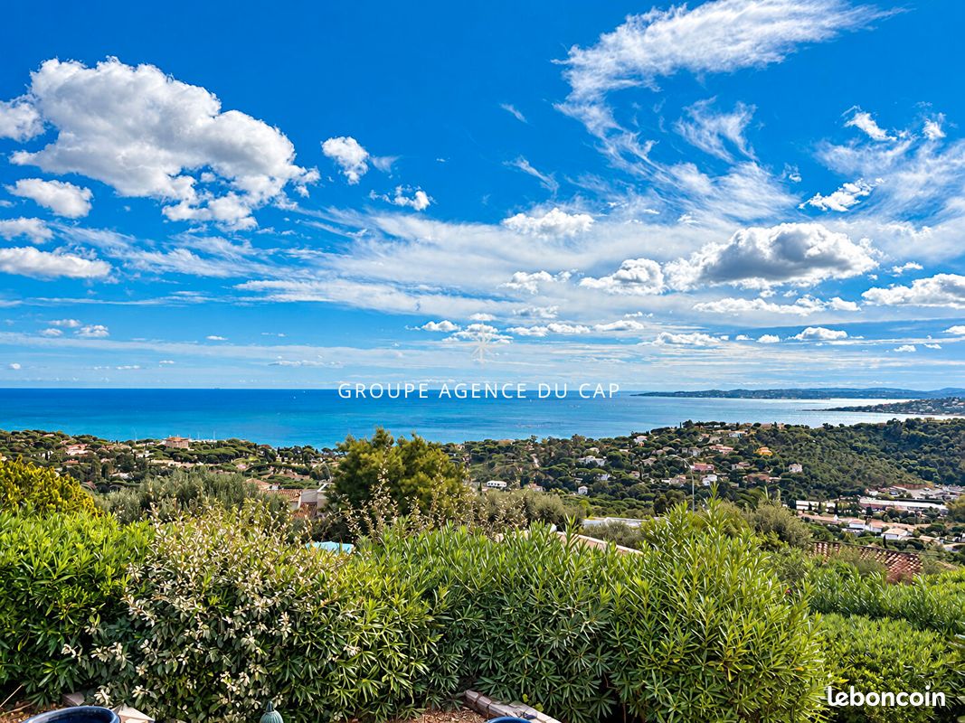 Maison 5 pièces 190 m² · à Roquebrune-sur-Argens · 190 m² · 2 550 000 €