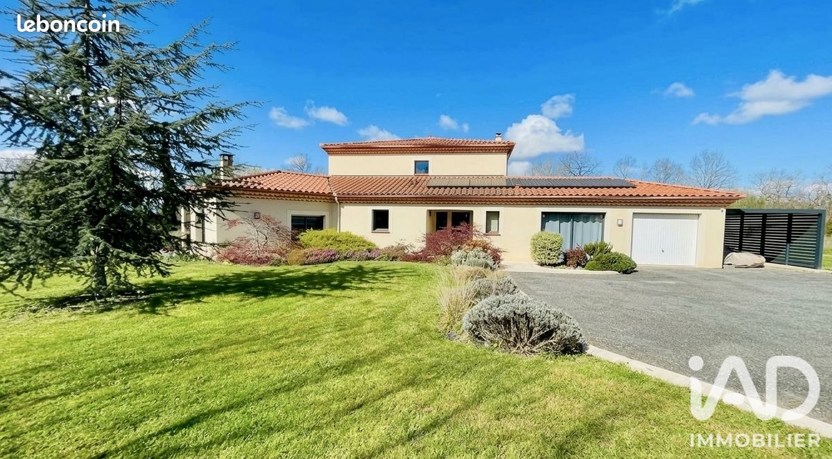 Maison 7 pièces 238 m² · à Boulogne-sur-Gesse · 238 m² · 522 000 €