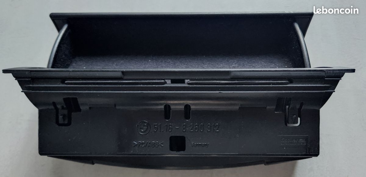 Boîtier rangement BMW E46 (image 3)