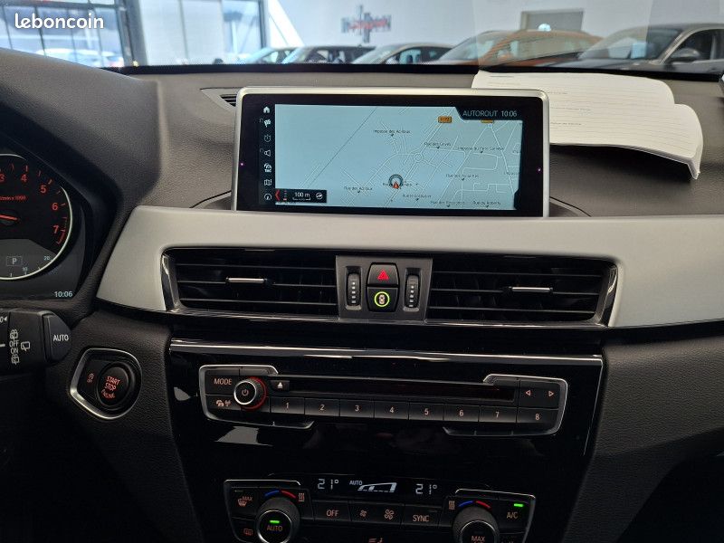 Bmw X1 (F48) Xdrive 2.0 i turbo 192 ch XLine 4x4 / GPS / Caméra / Régulateur / Radar / 1ère m (image 21)