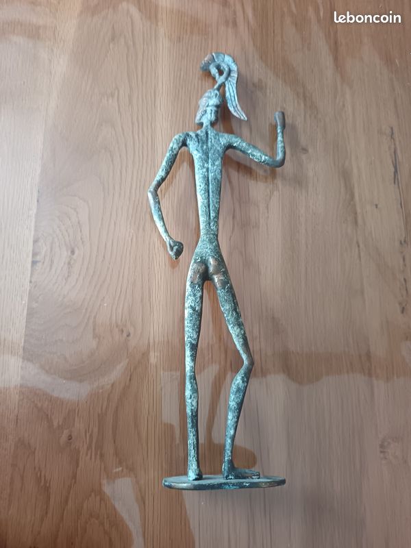 Statuette de style grecque ancien guerrier (image 2)