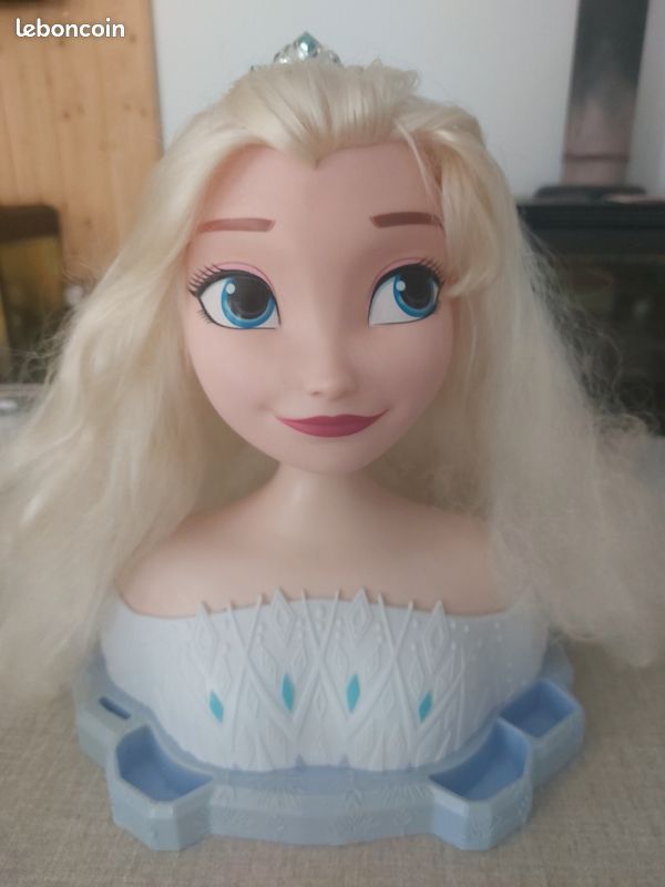 Tête à coiffer Elsa Reine des neiges (image 1)