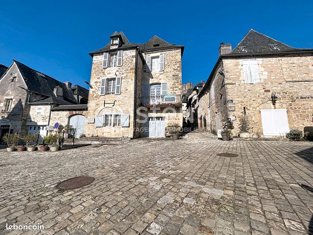Maison 5 pièces 202 m²