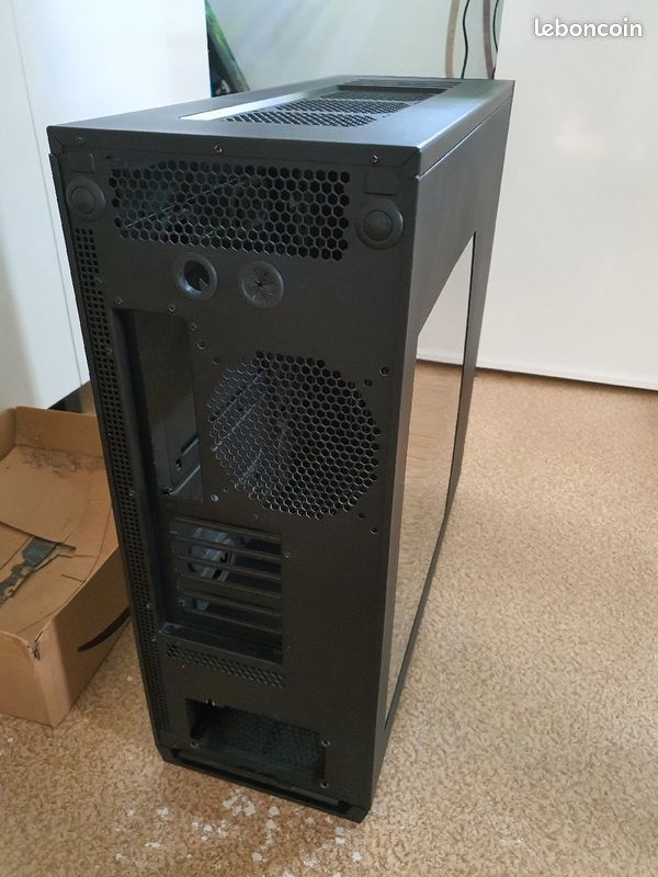 Boitier Corsair 800D (image 3)