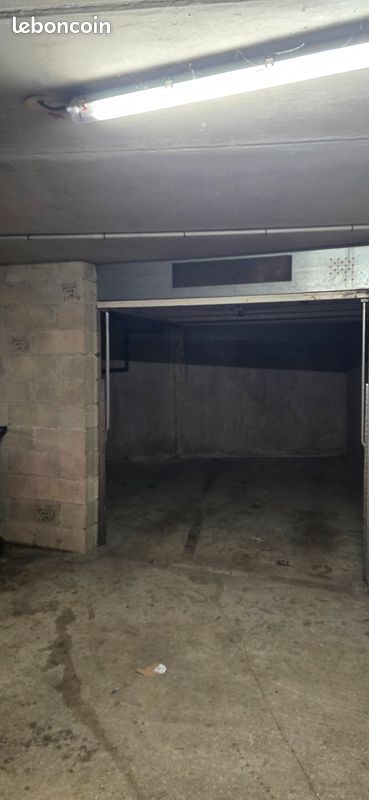 Box a loue de 22m2 (image 1)