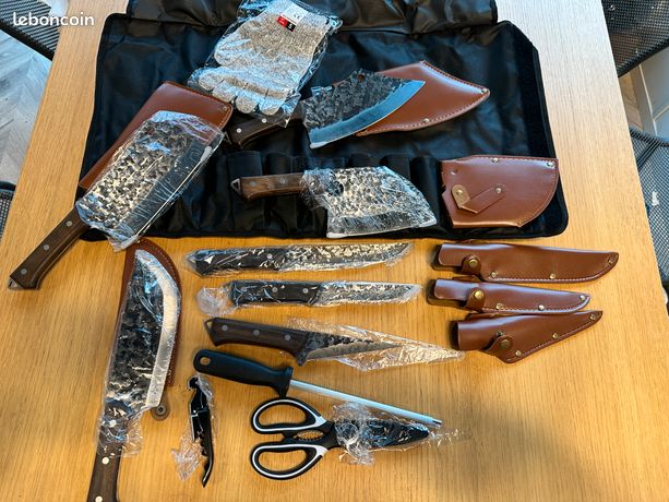 Set Couteaux Boucher Professionnel Set De 7 Couteaux De Boucher - Acier Inoxydable - Hache Aiguiseur - Poignée Ergonomique Hachoir A Viande Set Couteaux Boucher Professionnel Set De 7 Couteaux De Boucher - Acier Inoxydable - Hache Aiguiseur - Poignée Ergonomique Hachoir A Viande