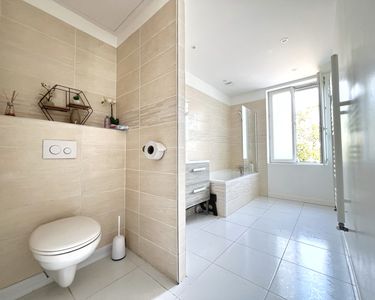 Appartement 274 000 € - 96 m²