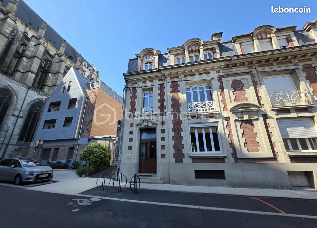Maison 10 pièces 211 m² (image 3)
