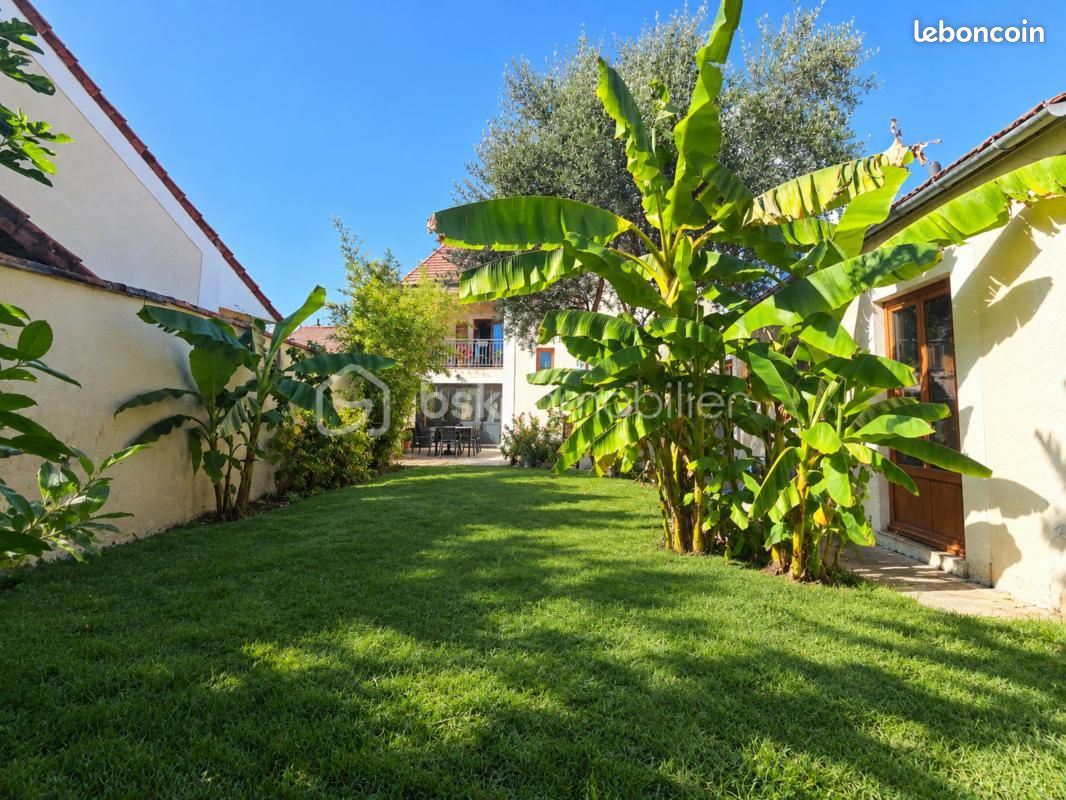 Maison 8 pièces 170 m² · à Pontcarre · 170 m² · 424 000 €