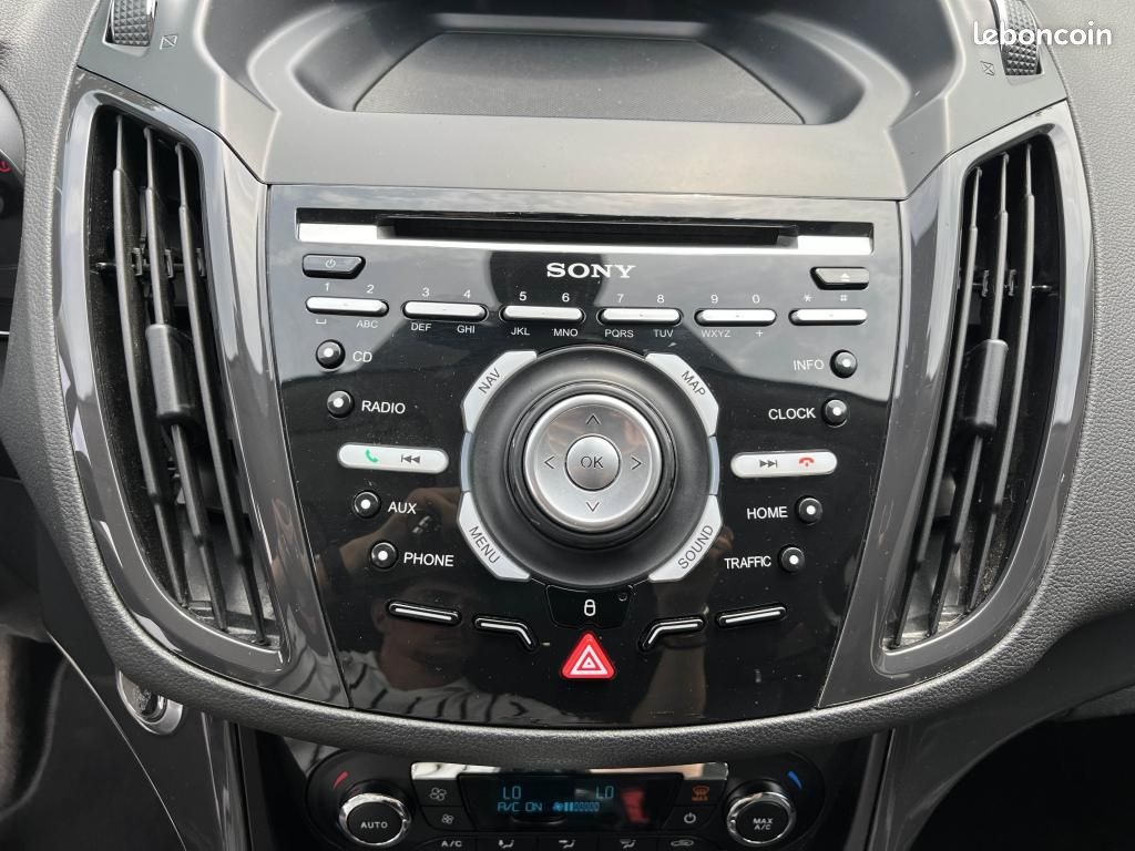 FORD KUGA 2.0 TDCi - 180 Powershift 4x4 Sport Platinium (image 19)