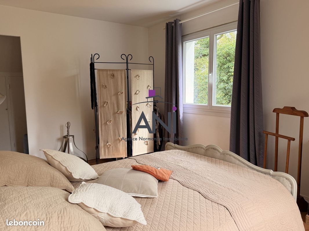 Propriété 7 pièces 199 m² (image 24)