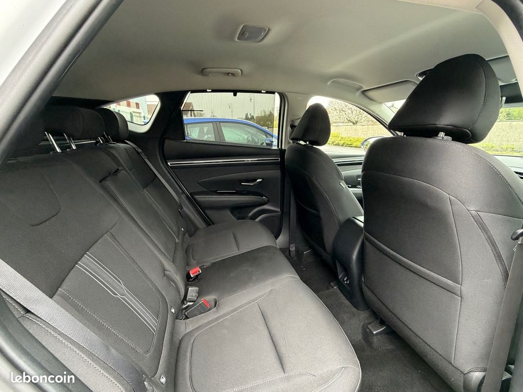 Hyundai Tucson IV 1.6 T-GDI 150 HYBRID 48V INTUITIVE DCT-7 (image 13)
