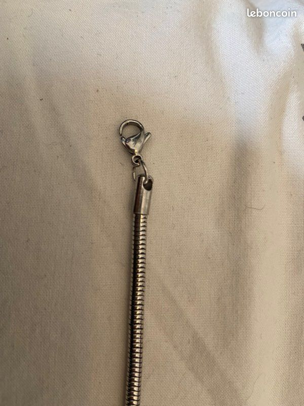 Bracelet (image 3)