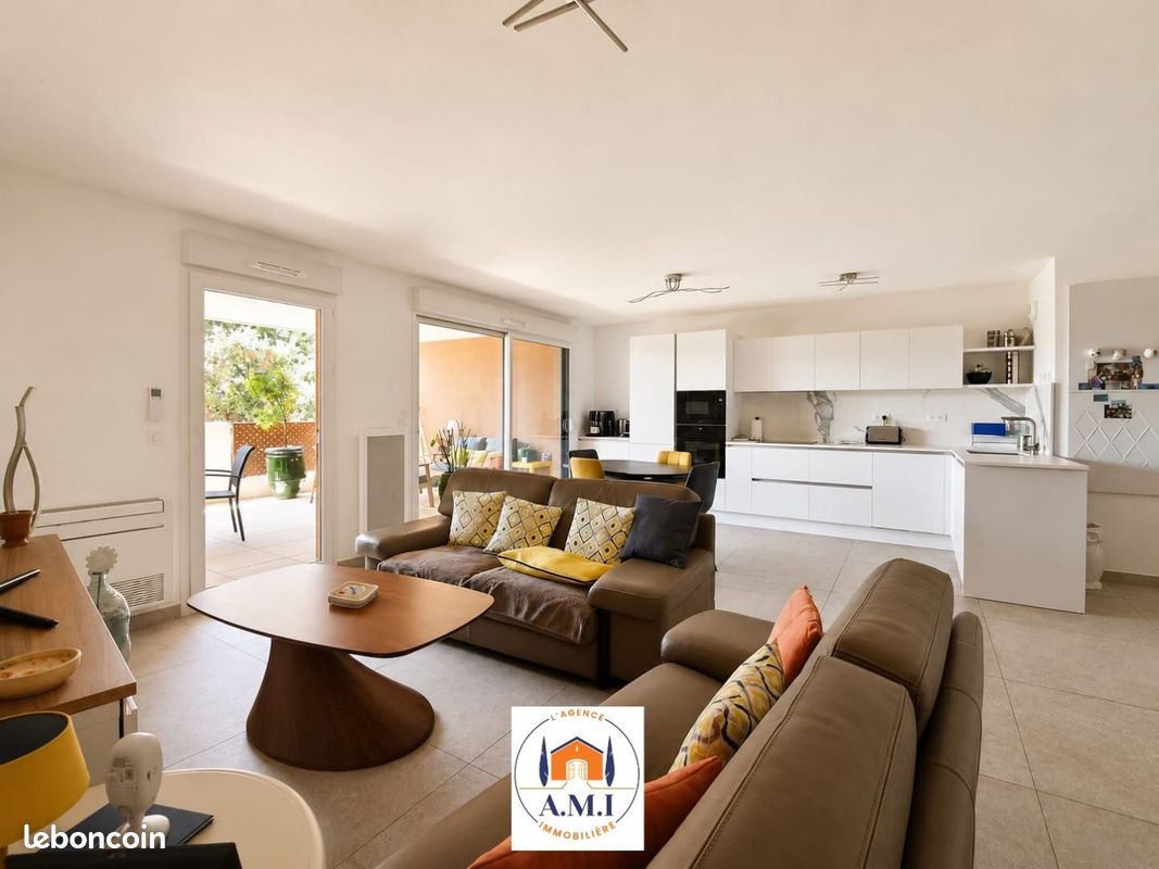 Appartement 3 pièces 90 m² · à Castries · 90 m² · 439 000 €