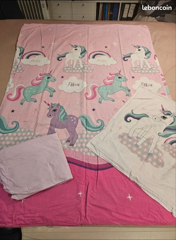 Parure de lit licorne (image 1)