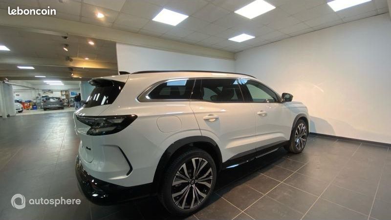 Renault Espace 1.2 E-Tech full hybrid 200ch Iconic 7 places - 24 (image 5)