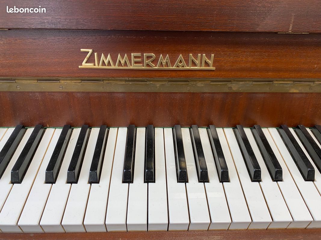 Piano droit Zimmermann modèle 106 N°298504 (image 3)
