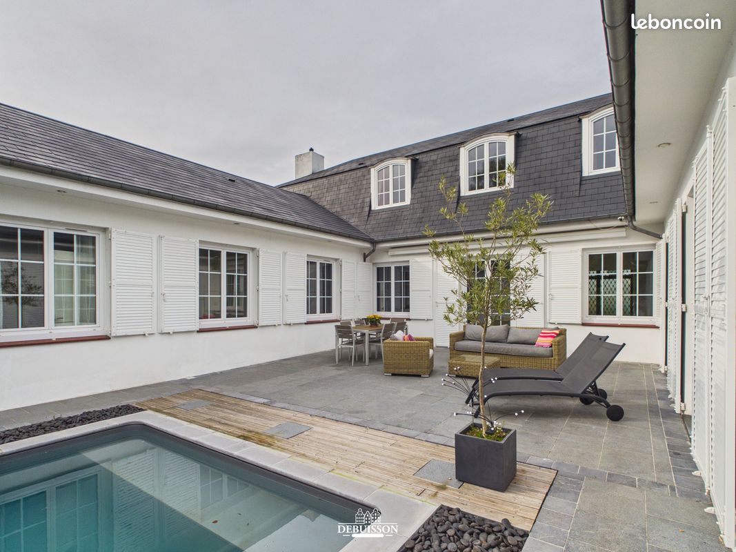 Maison 10 pièces 246 m² · à Arras · 246 m² · 787 000 €