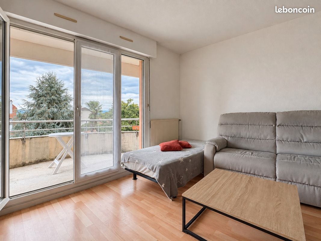 Appartement 2 pièces 49 m² · à Billère · 49 m² · 100 000 €