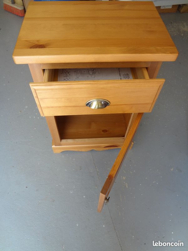 Table de chevet (image 3)