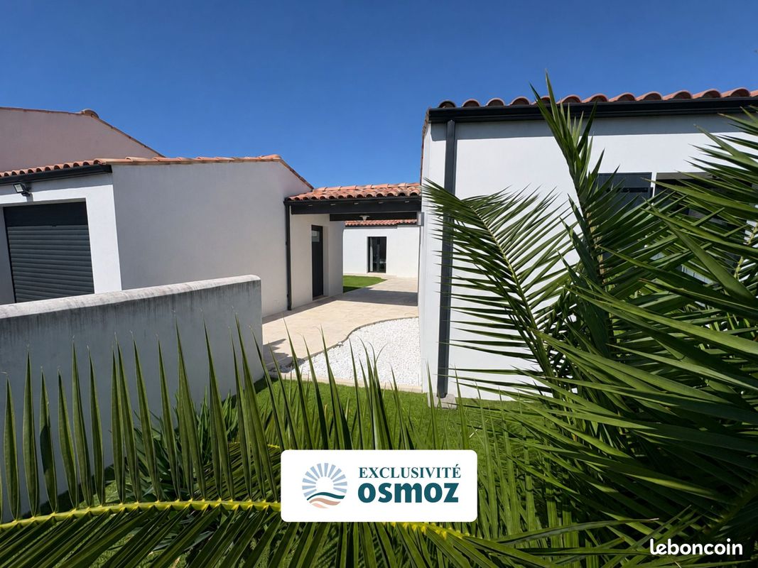 Maison 4 pièces 102 m² · à Dompierre-sur-Mer · 102 m² · 472 500 €