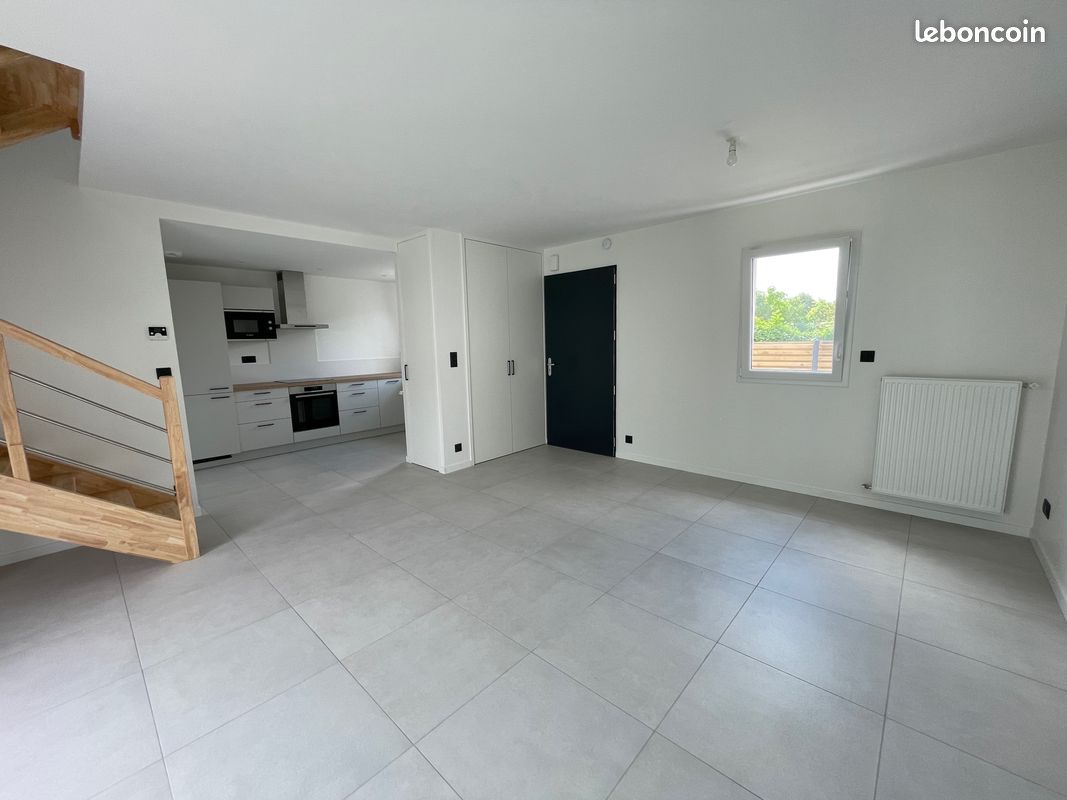 Maison 5 pièces 95 m² · à Ploeren · 95 m² · 1 250 €/mois