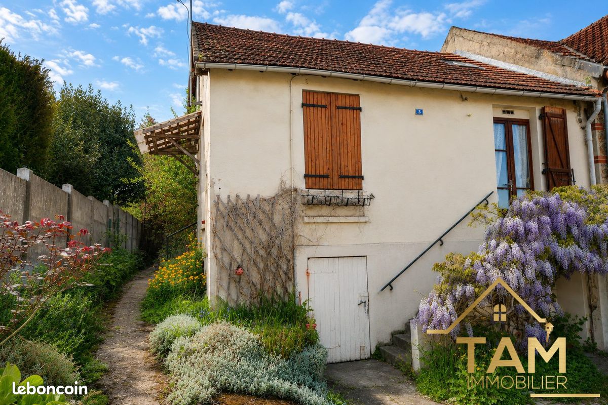 Maison 4 pièces 60 m² · à Fontenay-le-Fleury · 60 m² · 273 000 €