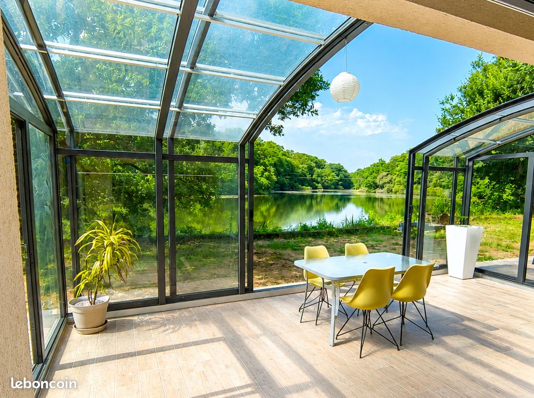 Maison 9 pièces 340 m² · à Saint-Dolay · 340 m² · 1 050 000 €