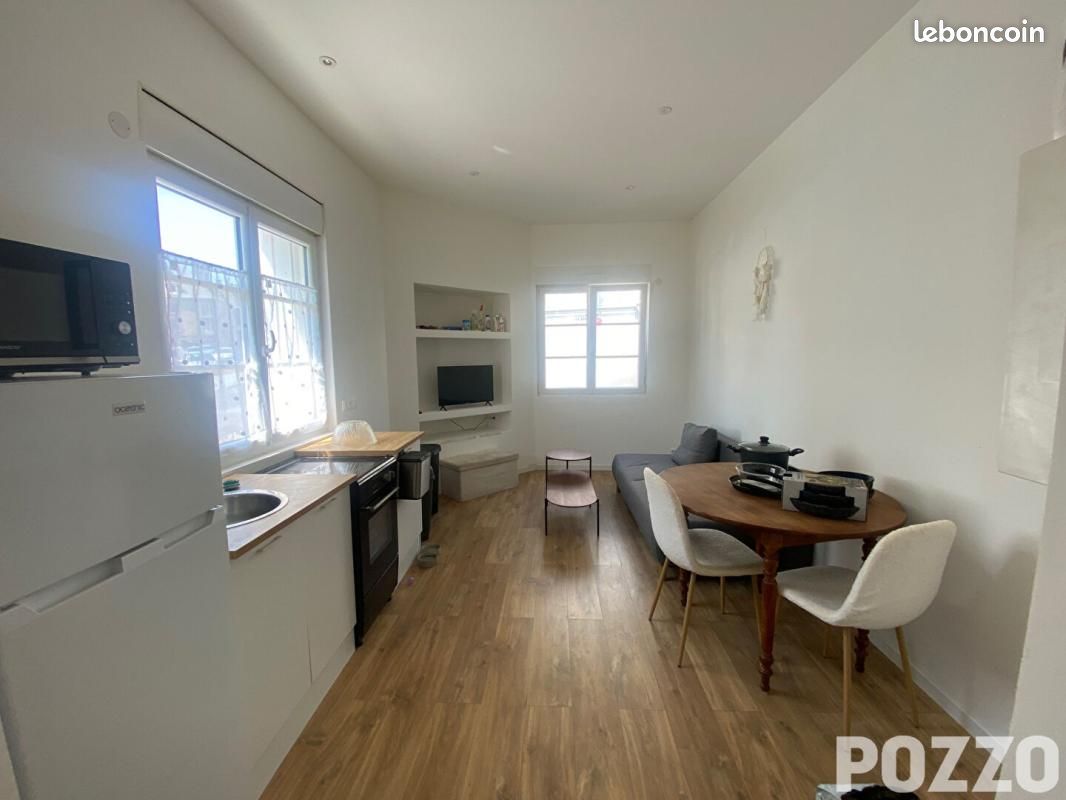 Appartement 1 pièce 21 m² · à Coutances · 21 m² · 425 €