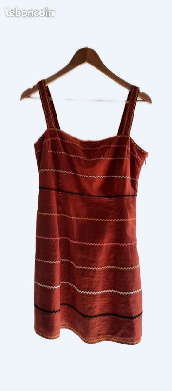 Robe (image 1)