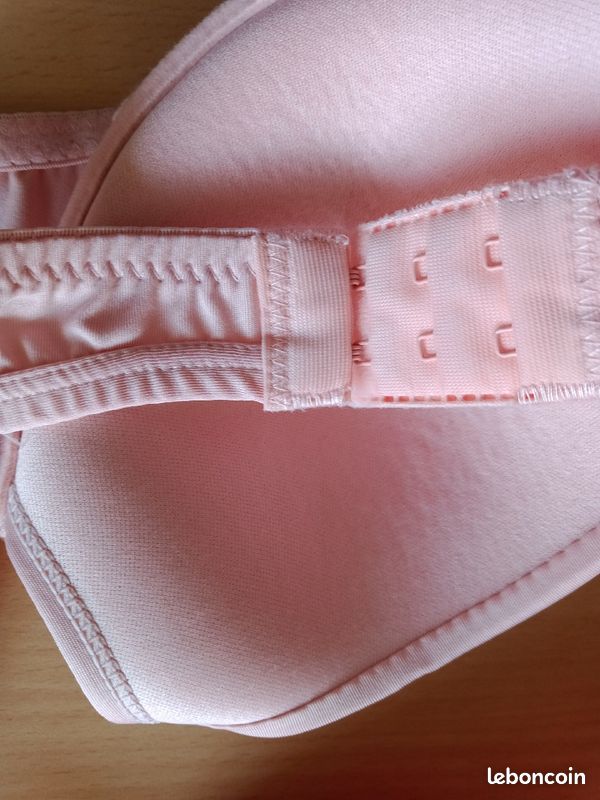 Lot de 4 soutien gorge TBE 85 B rose pâle (image 4)