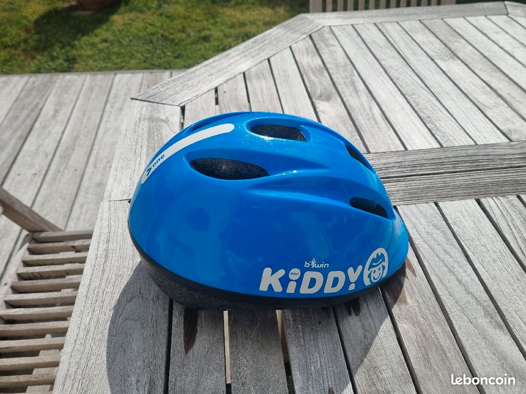 Casque vélo (image 1)