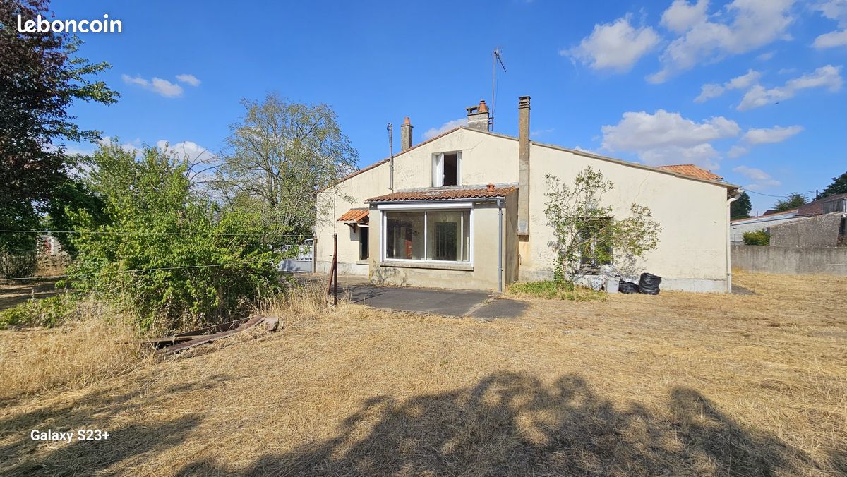 Maison 4 pièces 83 m² · à Beauvoir-sur-Niort · 83 m² · 101 800 €