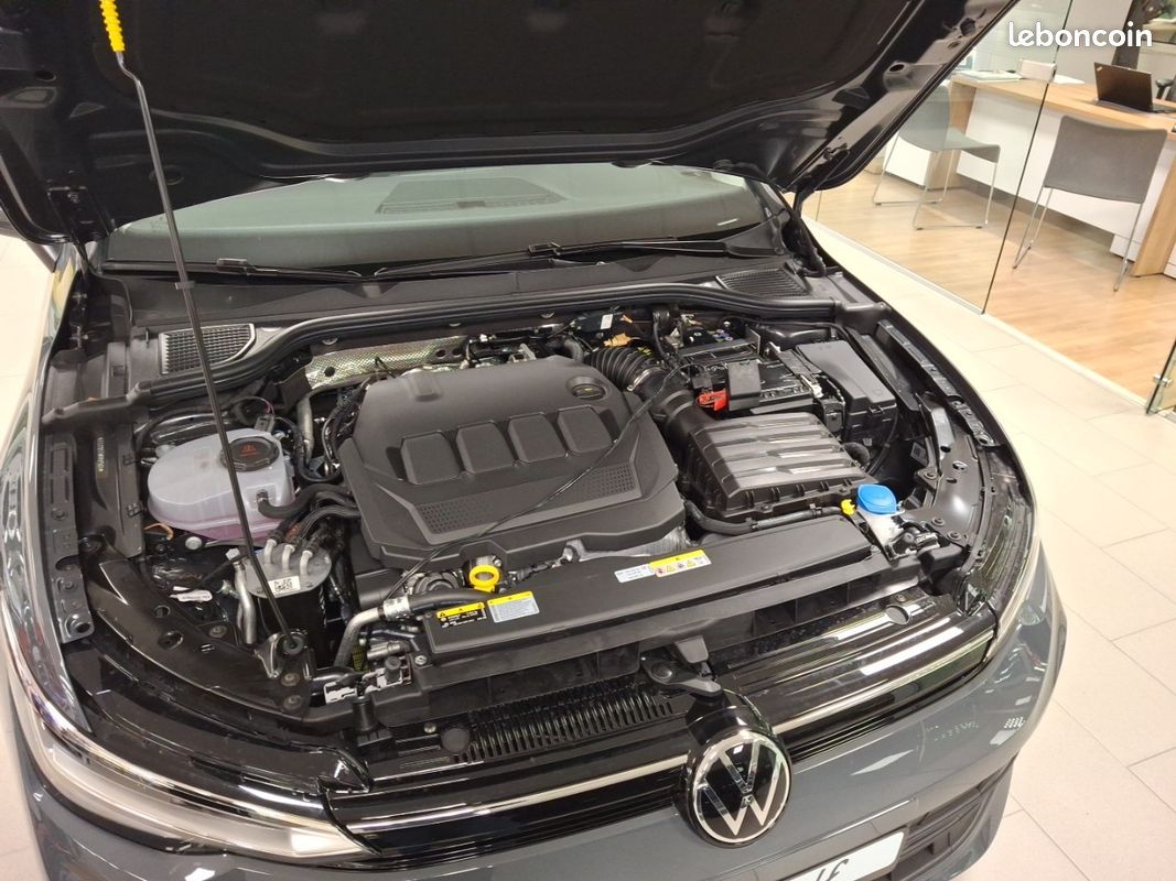 VOLKSWAGEN Golf 2.0 TDI 116 BVM6 Life Plus (image 23)