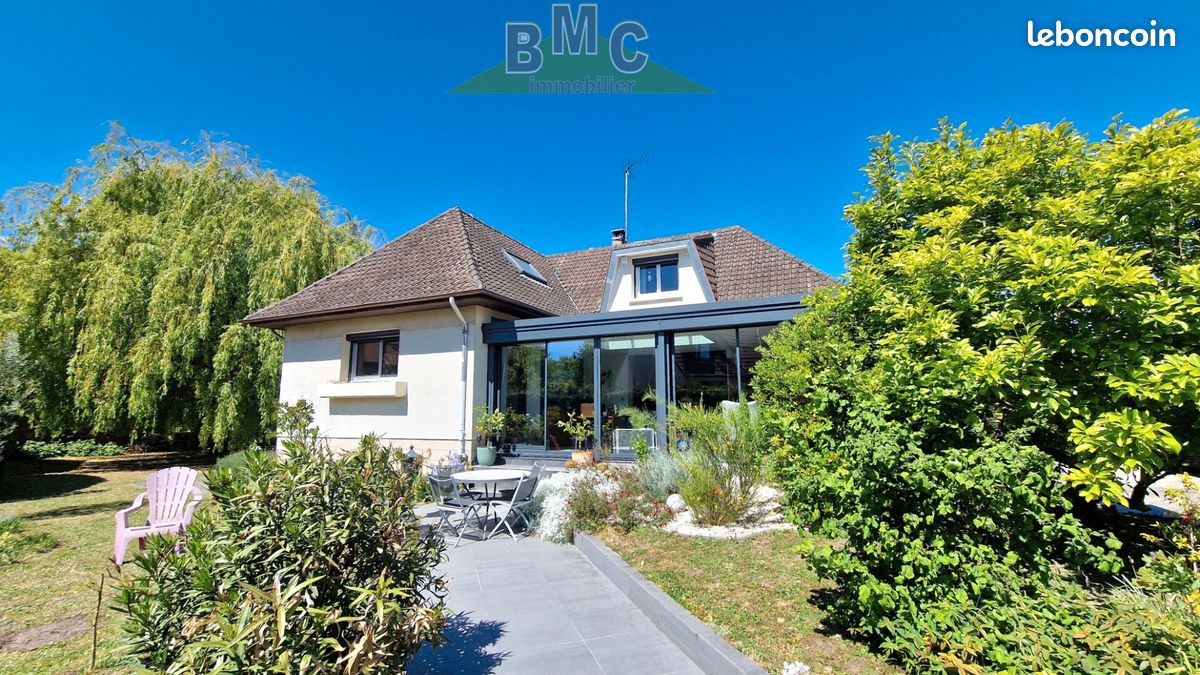 Maison 6 pièces 144 m² · à Le Plessis-Bouchard · 144 m² · 599 900 €