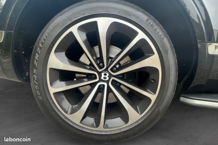 BENTLEY BENTAYGA W12 6.0 608 4X4 BVA 608Ch Garantie 12 mois (image 27)