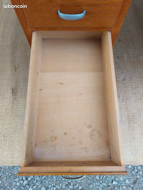 Bureau en bois massif, années 70 (image 16)