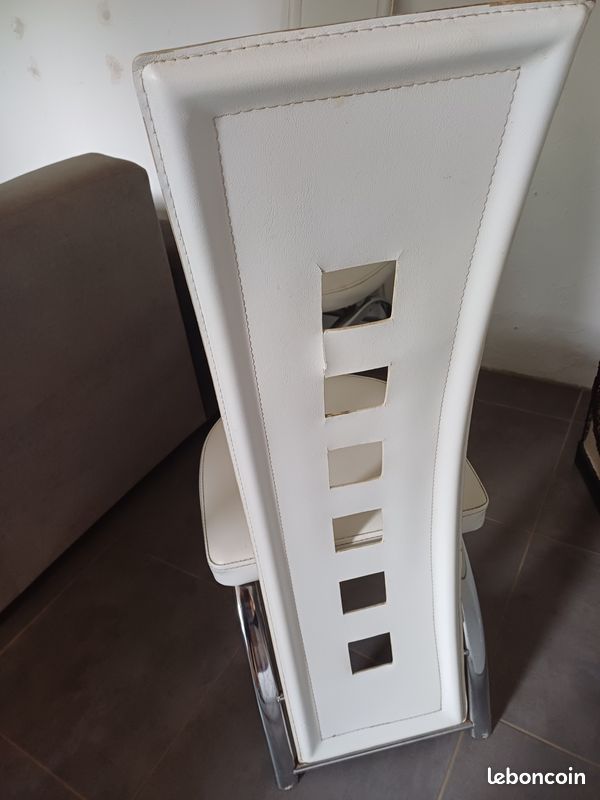 Chaises (image 2)
