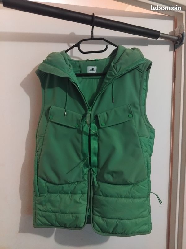 Ensemble De Survêtement C.P. Company Vert - Taille S, 2 Pièces, Occasion En Très Bon état - Style Sport Chic