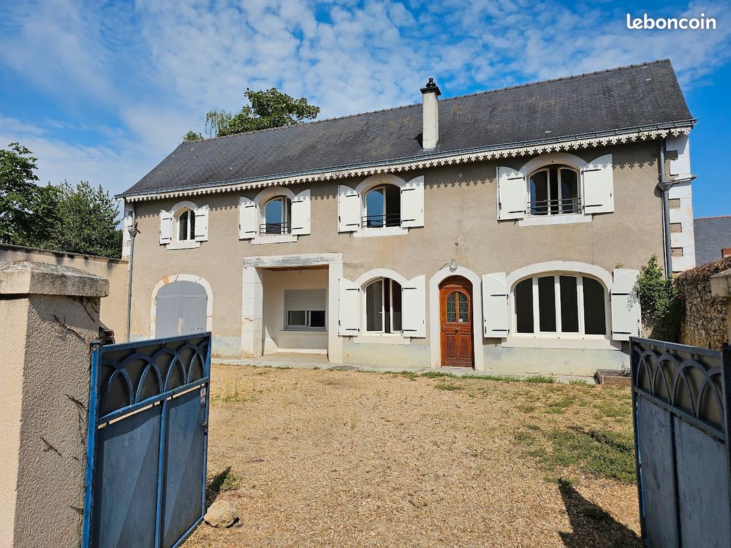 Maison 5 pièces 126 m² · à Durtal · 126 m² · 199 400 €