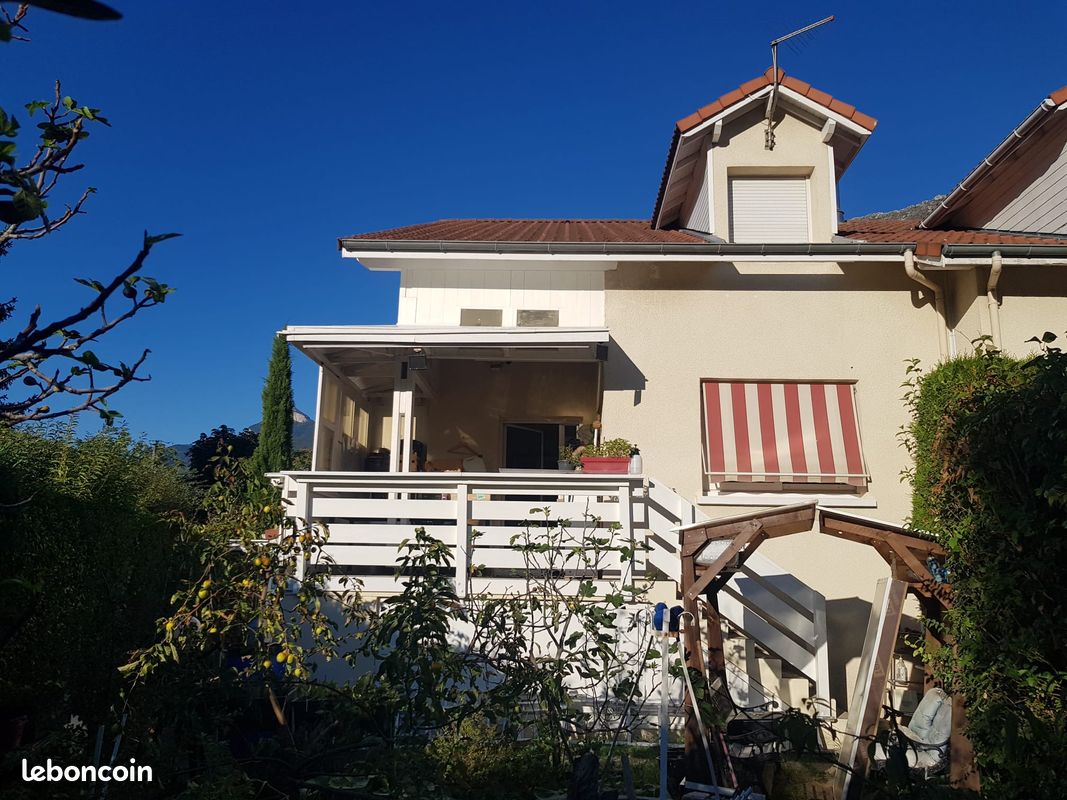 Maison 4 pièces 92 m² · à Saint-Égrève · 92 m² · 370 000 €